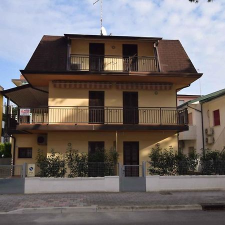 Apartments In Lignano Sabbiadoro 39726 Extérieur photo