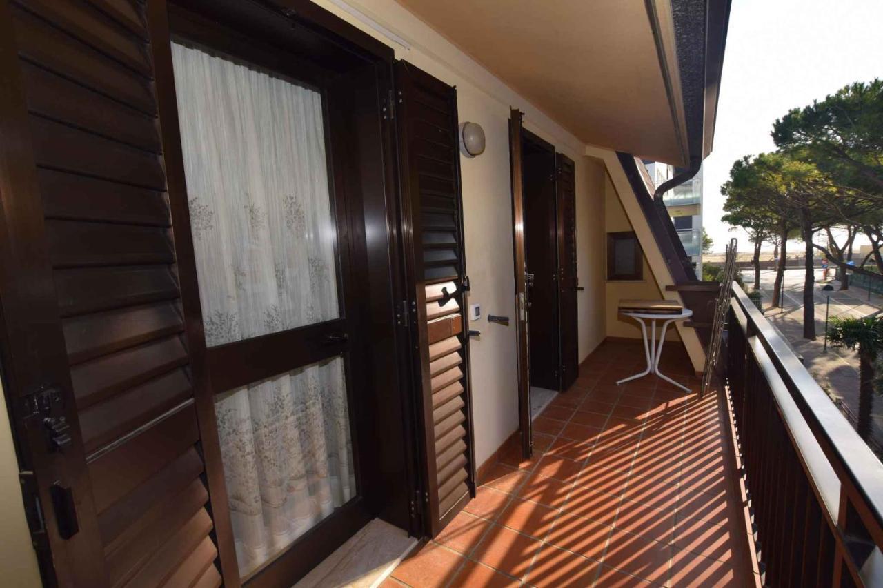 Apartments In Lignano Sabbiadoro 39726 Extérieur photo